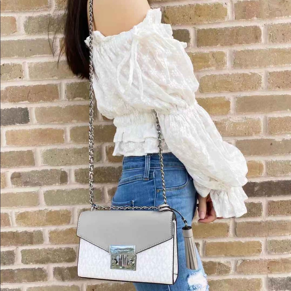 NWT Michael Kors Crossbody Camera Bag - Picture 1 of 5